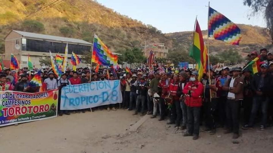 Fracasó el «diálogo» planteado por el Gobierno de Facto, los bloqueos continúan en Bolivia