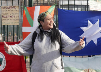 El Frente Cultural Che Adelita homenajeó a presos y presas que luchan por «tierra y libertad» /Solidarixs con los Mapuche en huelga de hambre y sed