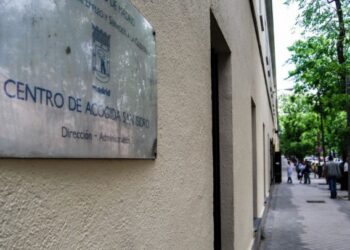 CGT denuncia el abandono institucional de la plantilla del centro de acogida ‘San Isidro’ de Madrid