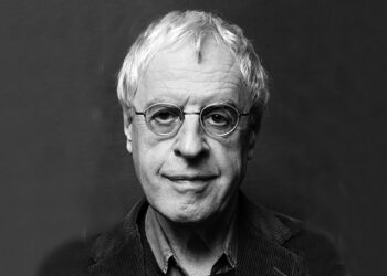 “Acércate y escucha”, Charles Simic. Ver lo que no se quiere mirar