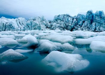 El Ártico perdería todo su hielo marino estival en 30 años si siguiera derritiéndose al ritmo actual