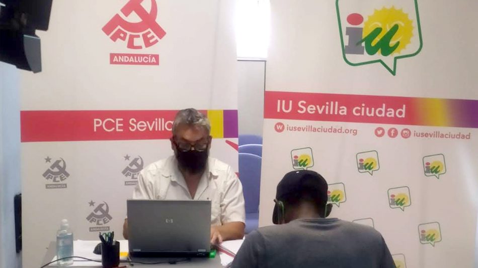 IU y PCE asesoran a más de un centenar de familias sevillanas sobre la gestión del Ingreso Mínimo Vital