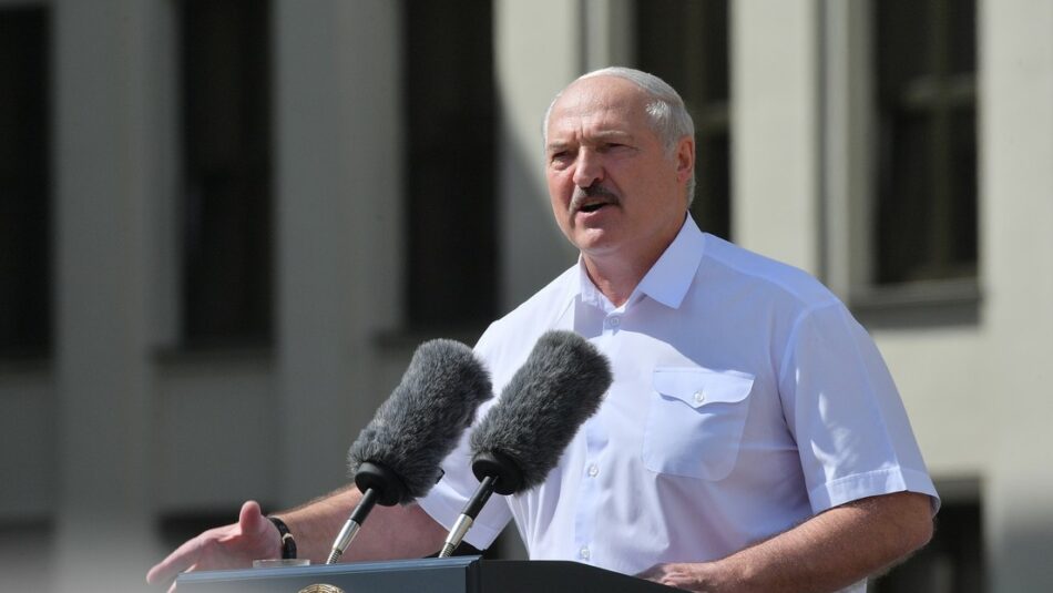 Lukashenko anuncia que Bielorrusia podrá celebrar nuevas elecciones después de que se adopte una nueva Constitución