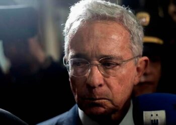 EEUU revela archivos sobre vínculo de Uribe con paramilitares