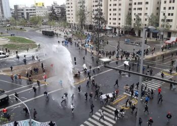 Disturbios en las movilizaciones de los técnicos de salud en Chile