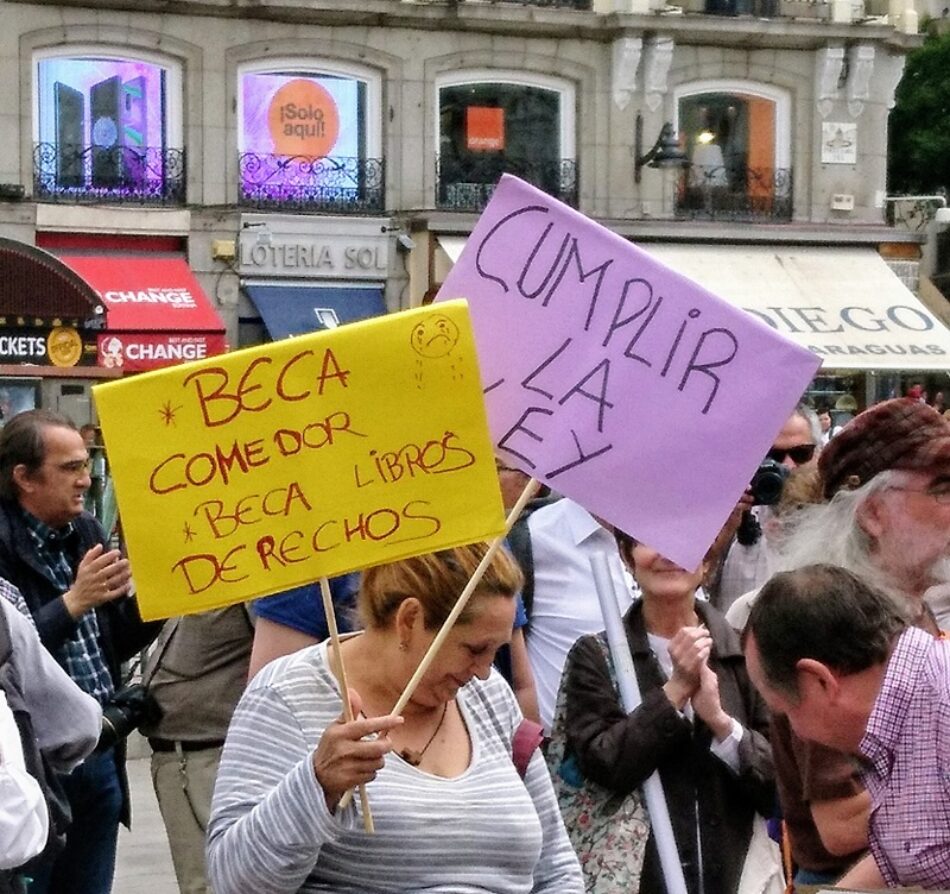 La Comunidad de Madrid excluye a las familias perceptoras del Ingreso Mínimo Vital de la beca de comedor