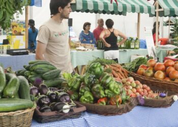 Extremadura da un paso adelante en el apoyo de la venta directa del producto agrario