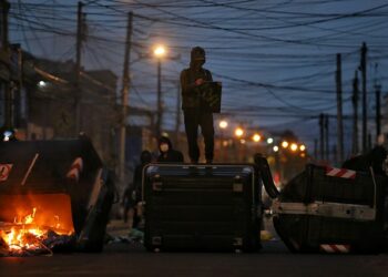 Continúan las protestas contra la violencia policial en Colombia