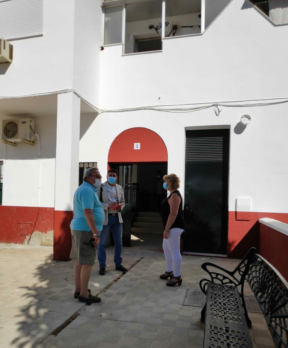 Adelante Andalucía solicita una intervención integral en las viviendas de AVRA de la barriada Los Pintores de Carmona