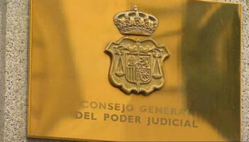 Enrique Santiago exige la “renovación inmediata” del CGPJ para acabar con el “caos” judicial que influye negativamente en casos como la fuga del líder de la ‘Mocro Maffia’