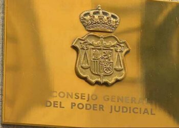 Enrique Santiago exige la “renovación inmediata” del CGPJ para acabar con el “caos” judicial que influye negativamente en casos como la fuga del líder de la ‘Mocro Maffia’