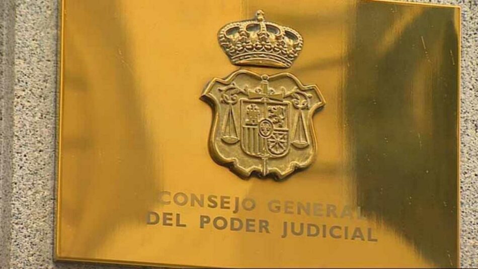 Enrique Santiago exige la “renovación inmediata” del CGPJ para acabar con el “caos” judicial que influye negativamente en casos como la fuga del líder de la ‘Mocro Maffia’