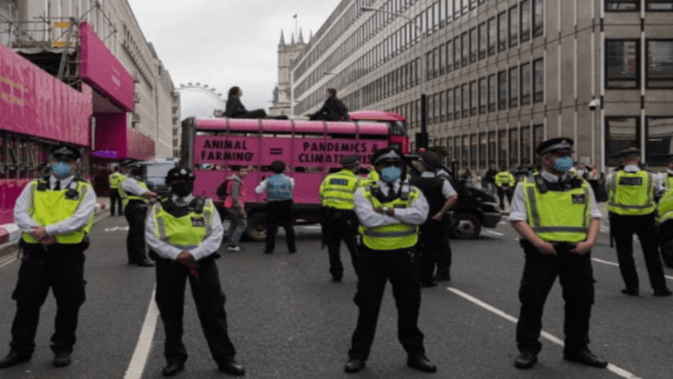 Protestas ante el cambio climático se radicalizan en Londres