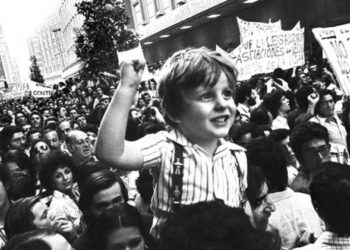 La toma del poder político por las clases populares