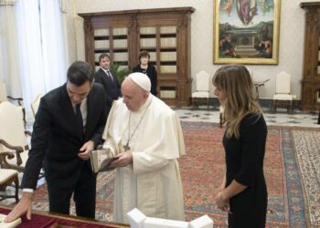 Concentración autorizada el 28 de octubre frente al Congreso: «Exigimos la denuncia y derogación de los Acuerdos con el Vaticano»