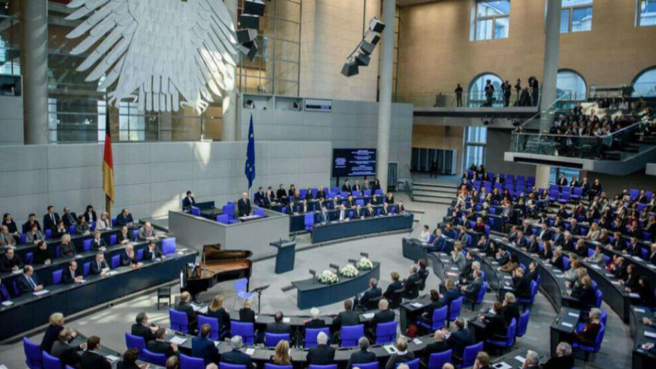 Die Linke lleva el aislamiento en Imrali al Parlamento alemán