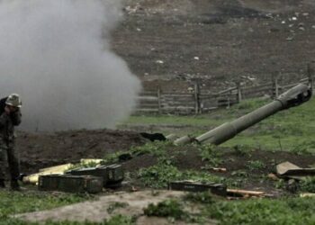 Armenia acusa a Azerbaiyán de violar la tregua en Nagorno Karabaj