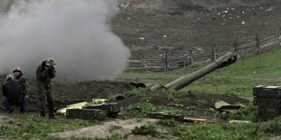 Armenia acusa a Azerbaiyán de violar la tregua en Nagorno Karabaj