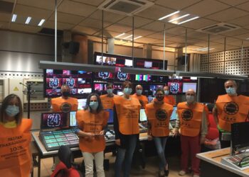 Trabajadores de RTVE protestarán todos los miércoles vistiendo de naranja ante la externalización de servicios informativos