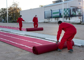 Greenpeace sustituye coches y cemento por espacios más verdes y habitables para transformar las ciudades