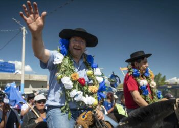 Encuestas dan posibilidades de una victoria del MAS en la primera vuelta en Bolivia