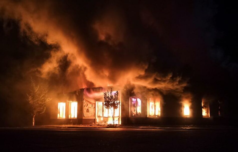 Azerbaiyán bombardea Stepanakert, capital de Nagorno Karajab