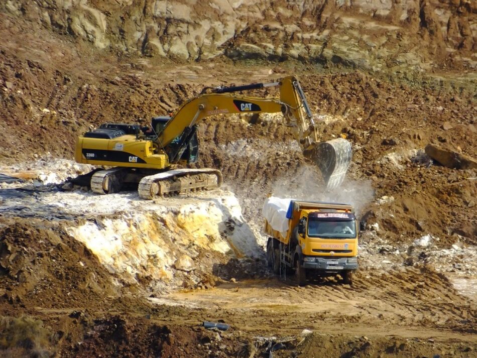 El lindano llega al Parlamento Europeo de la mano de Ecologistas en Acción y plataformas afectadas