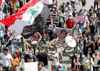 Manifestantes recuerdan sublevación popular en Iraq