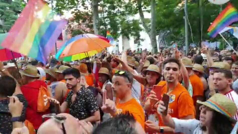 Podemos Andalucía exige la destitución del nuevo director del IAJ de Granada por escupir a personas del colectivo LGTBI durante el Orgullo