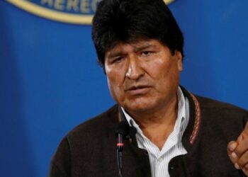 Evo Morales asumió la presidencia del Movimiento Al Socialismo en Bolivia