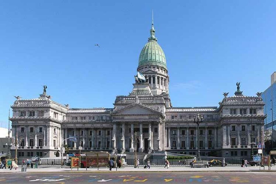 Argentinas buscan llevar tema del aborto al Congreso