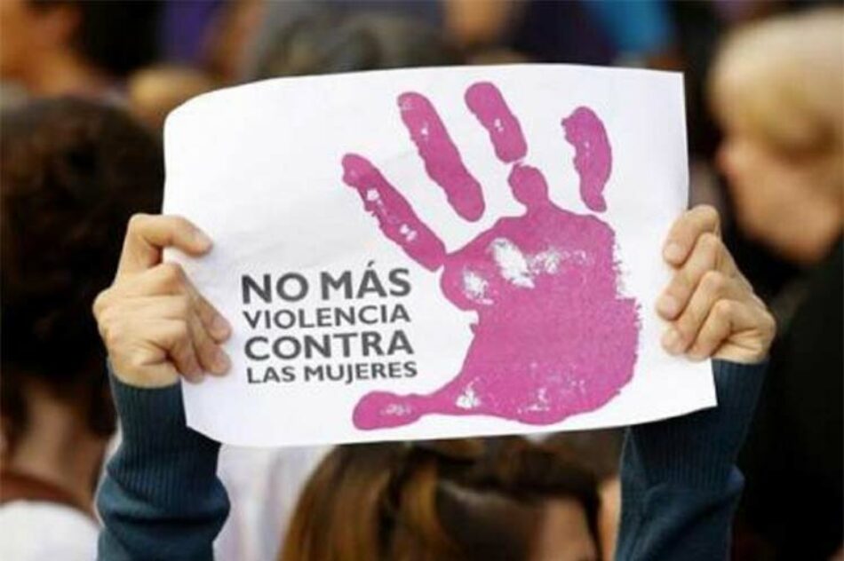 Argentina se une a jornada contra violencia hacia la mujer