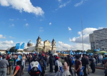 Continúan las protestas contra el gobierno de Giammattei en Guatemala