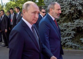 Rusia garantiza ayuda a Armenia si se agrava conflicto por Nagorno-Karabaj