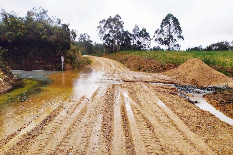 Ecoloxistas en Acción desmiente a Xunta y alcalde de Santa Comba tras los vertidos de la mina de Varilongo