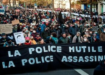 Inculpan a policías franceses que golpearon a afrodescendiente