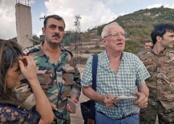 Murió Robert Fisk, legendario periodista británico
