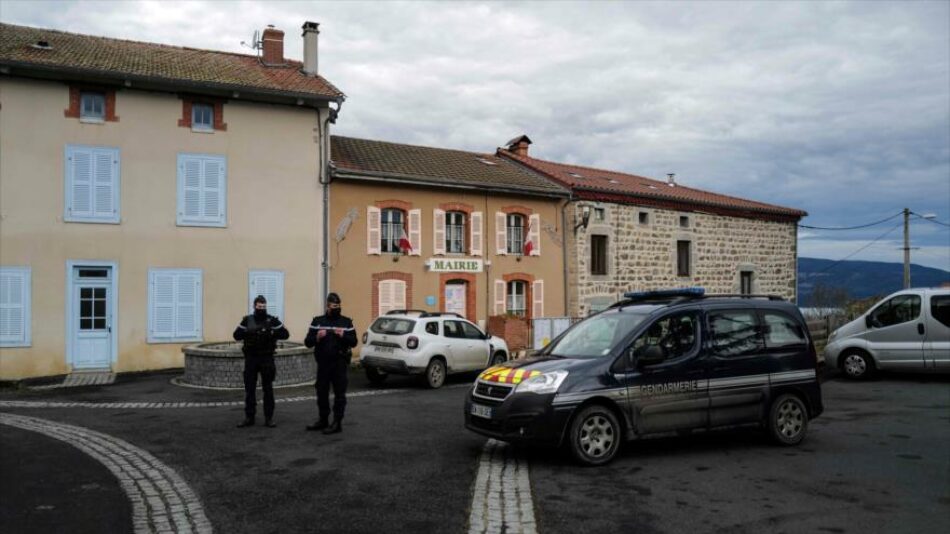 Tiroteo en Francia se salda con tres policías muertos y un herido