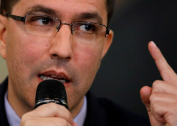 «Están haciendo el ridículo total»: Arreaza rechaza la postura de sus colegas europeos sobre las elecciones en Venezuela