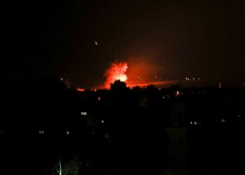 Aviones israelíes bombardean varios puntos de la Franja de Gaza