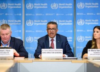 El director general de la OMS insta a renunciar a las patentes de vacunas para detener la pandemia