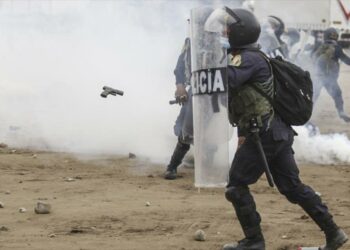 Nueva ola de protestas de agricultores en Perú deja tres muertos