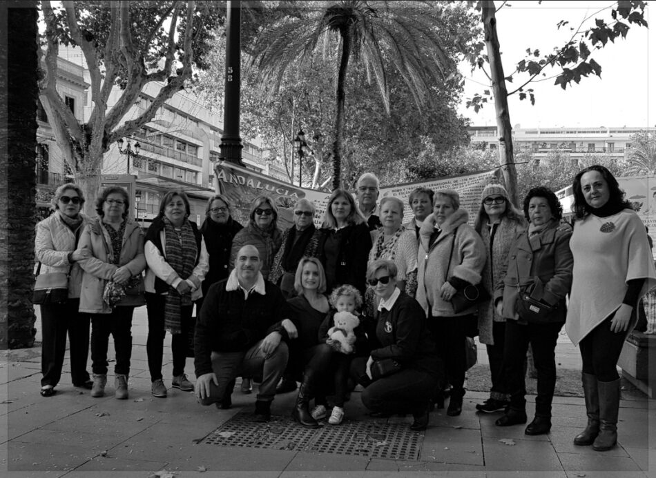 Asociación Sevilla Bebés Robados convoca nueva concentración el 6 de diciembre en la Plaza de San Francisco