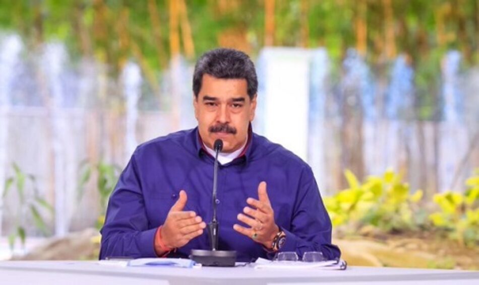 Maduro llama a votar el 21-N para «dar una bofetada al imperialismo»