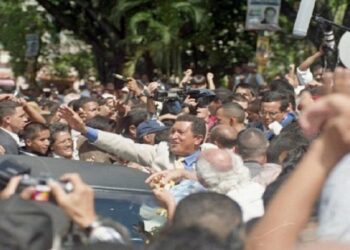 14 años de la primera reelección de Hugo Chávez junto al pueblo
