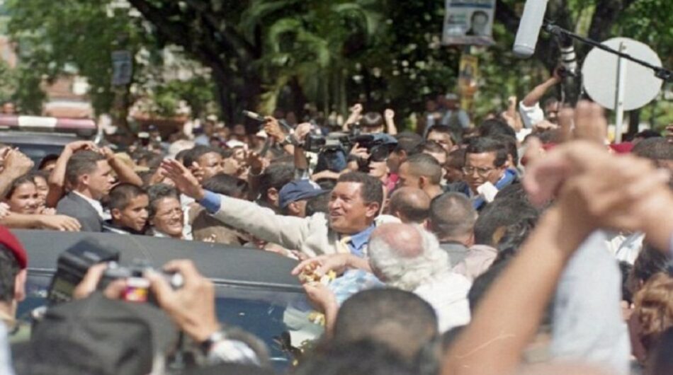 14 años de la primera reelección de Hugo Chávez junto al pueblo