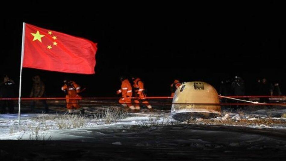 Sonda china Chang’e 5 regresa con éxito a la Tierra