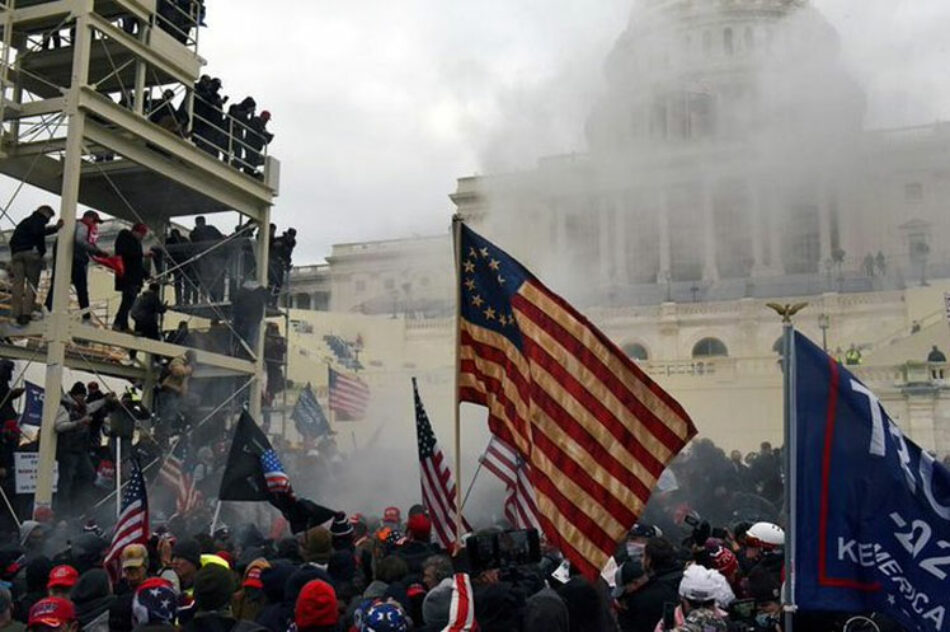 Medios de masas estadounidenses condenan los actos violentos incitados por Trump