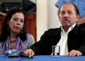 Nicaragua: EEUU “vive el derrumbe del mito de la perfección”