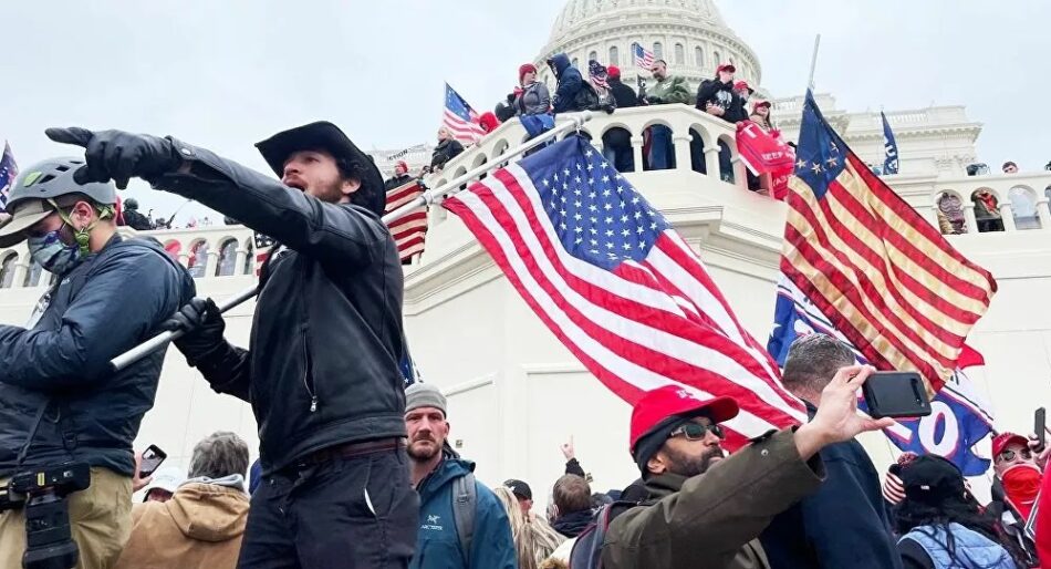 Así se vivió el violento asalto al Capitolio en EEUU